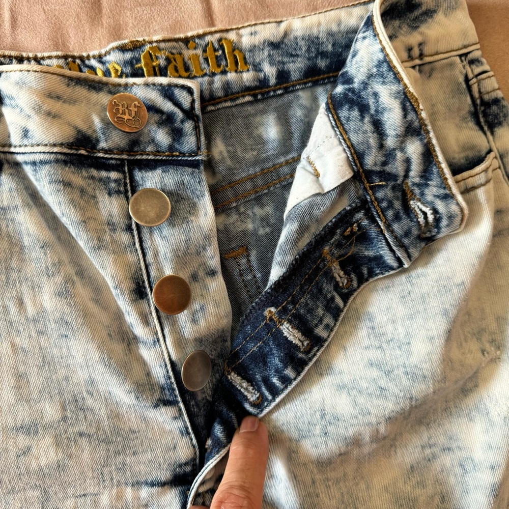BLUE FAITH. Distressed Jean Skirt. Button Closure. Size Small. Two front pockets - Picture 5 of 14